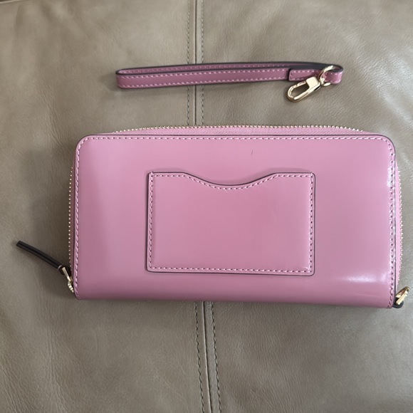 Tory Burch Pink Ginger Wallet/Wristlet - Picture 3 of 4